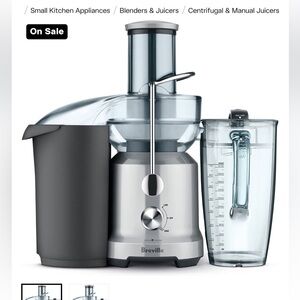 Breville Silver Juicer with Transparent Pitcher